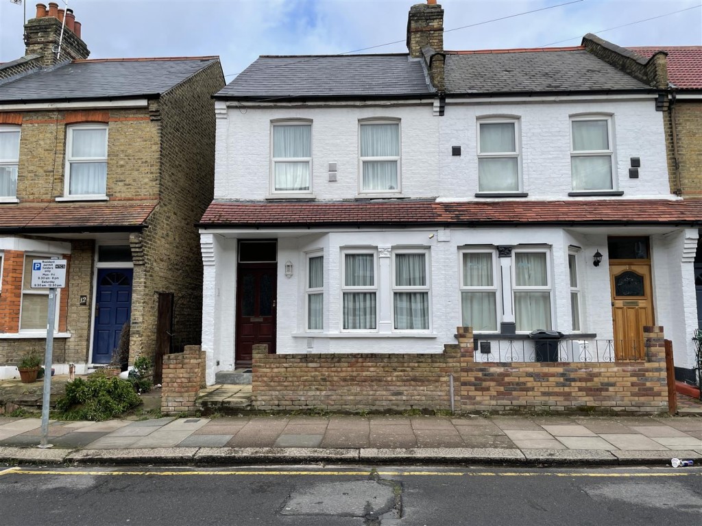 Stanley Road, Hounslow, 4 bedroom, House - End Terrace